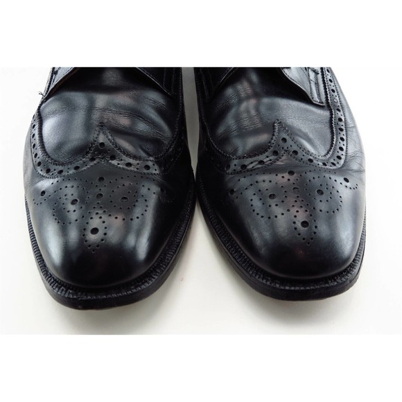 Cheany of England‎ Shoes Sz 8.5 M Almond Toe Black Wingtip Oxfords Leather Men - Picture 2 of 7